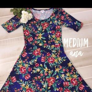 ISO Lularoe Ana Dress Medium